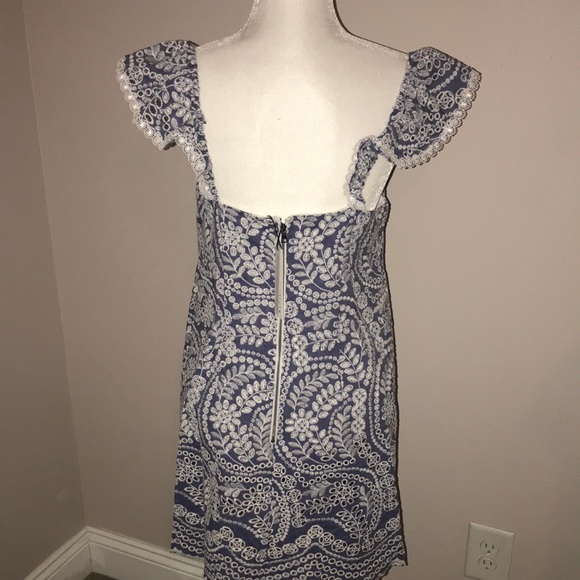 Alice + Olivia eyelet chambray dress 10 NWT new - Picture 4 of 13